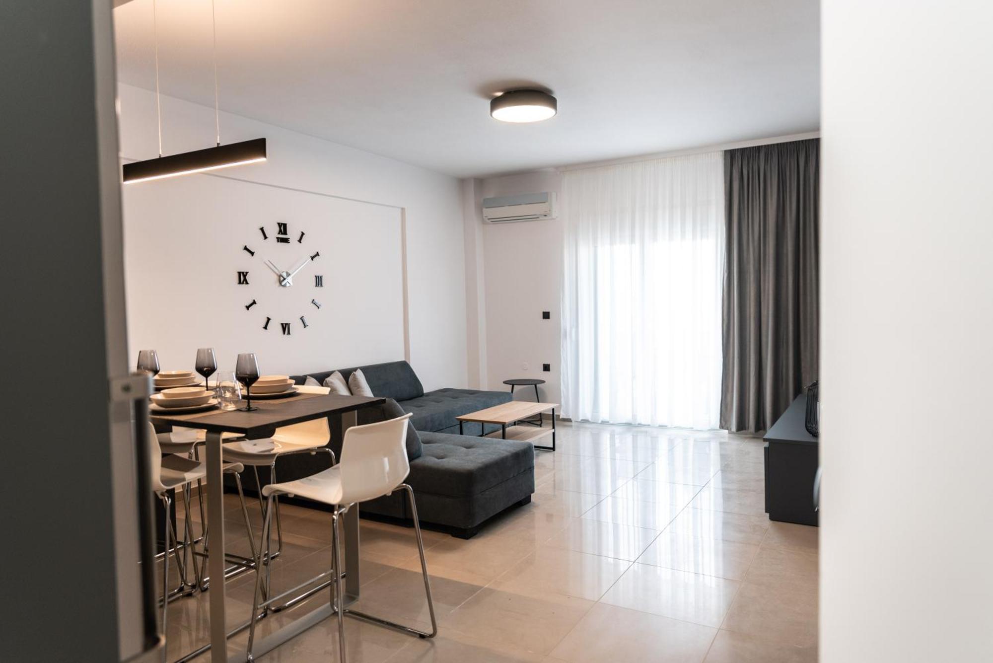 Valentinos Apartments Kallithea  Ngoại thất bức ảnh