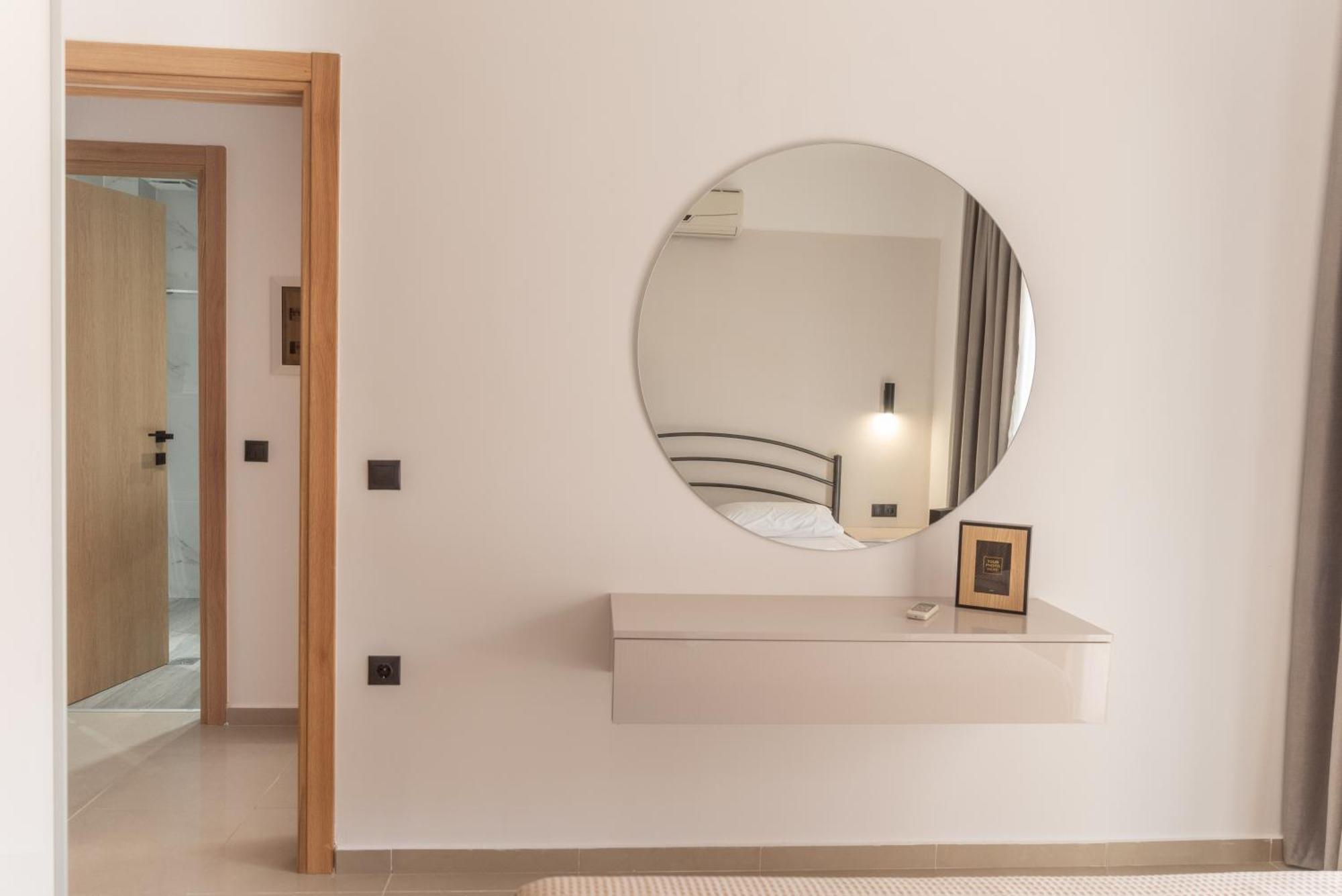 Valentinos Apartments Kallithea  Ngoại thất bức ảnh