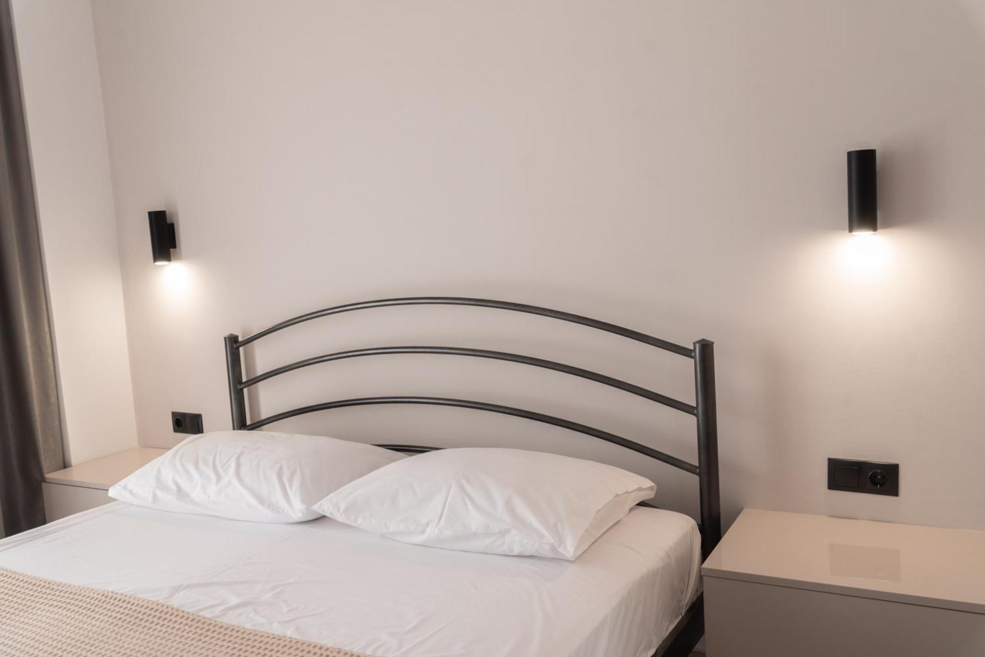 Valentinos Apartments Kallithea  Ngoại thất bức ảnh